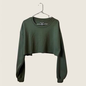 PrettyLittleThing Green Oversized Crop Crewneck Fleece Sweatshirt